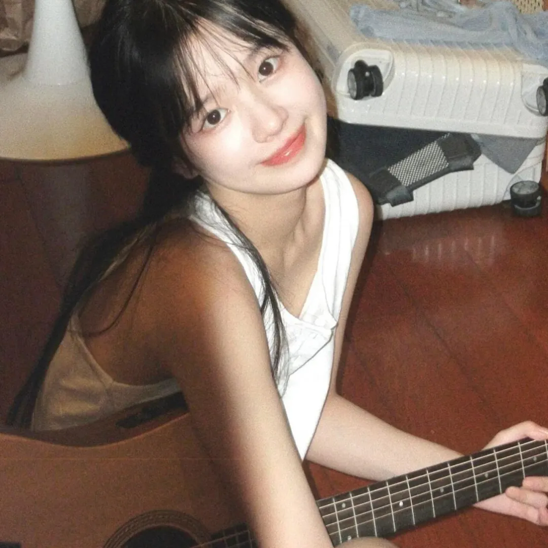 沉睡百年,诡物哭着喊神